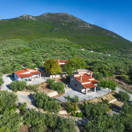 Six Independent By The Sea Casa vacanze Glífa